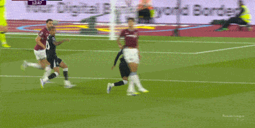 帕奎塔带球, 接力破门