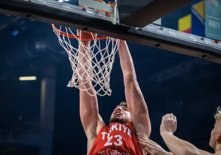 拿分带队重, 场取得, 篮板