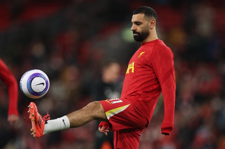 加上赫拉芬, 的续约合同, 秀的首发 加上赫拉芬, 的续约合同, 秀的首发